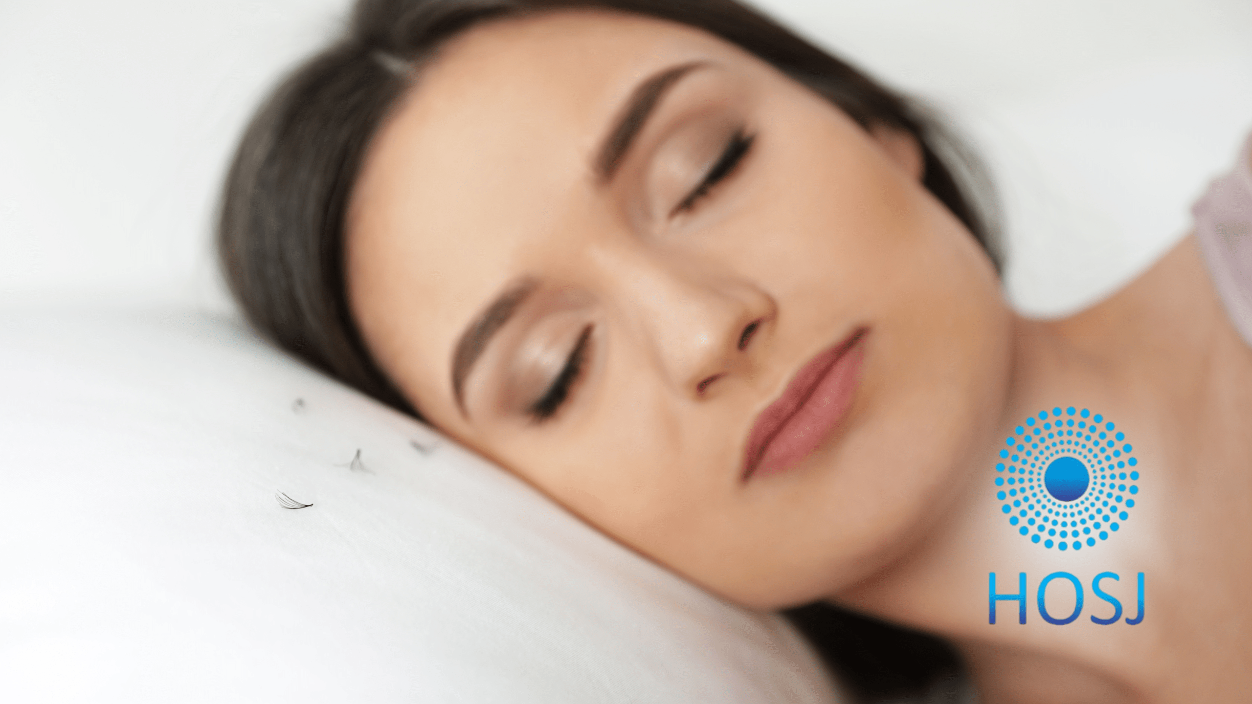 Dormir de maquiagem pode prejudicar a saúde dos olhos?